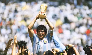 Lịch sử World Cup 1986: Bí mật đằng sau ‘Bàn tay Chúa’ và ‘Bàn thắng thế kỷ’ của Diego Maradona