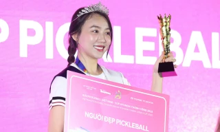 Diễn viên Huỳnh Hồng Loan được vinh danh Người đẹp Pickleball của Giải Pickleball Việt Nam 2025