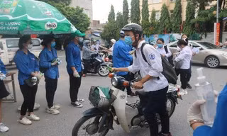 Gợi ý đáp án môn Toán thi Tốt nghiệp THPT 2020: Cùng chấm xem mình được mấy điểm!