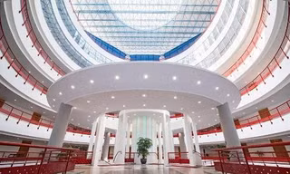 Học phí các trường top đầu Hà Nội: Đại học Kinh tế Quốc dân có ngành lên tới 80 triệu đồng