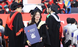 Lễ tốt nghiệp lớn nhất đánh dấu 25 năm RMIT lớn mạnh cùng Việt Nam