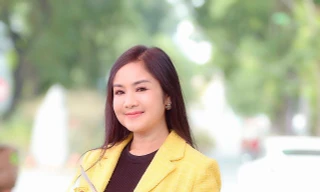 NSND Thu Hà tham dự chương trình Chủ nhật Đỏ trước thềm năm mới 2023