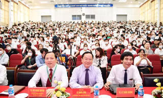 Tinh thần khởi nghiệp 4.0 trong lễ ra mắt 'Trường học hay Trường đời 3' tại Học viện Nông nghiệp VN