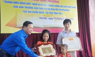 Trao giải 'Thanh niên sống đẹp' cho tác giả Cổ tích tình yêu