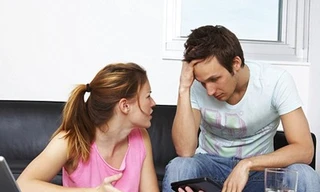 Vợ suốt ngày chỉ tiền