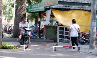 Cận cảnh loạt vỉa hè được đề nghị tháo thanh chắn xe máy ở TPHCM