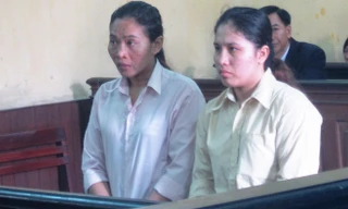 Hai bị cáo Roth Chan Da và Keo Thi Da tại phiên tòa phúc thẩm sáng nay 