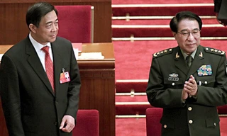 Ông Từ Tài Hậu (phải) cùng cựu Bí thư Tỉnh ủy Trùng Khánh Bạc Hy Lai