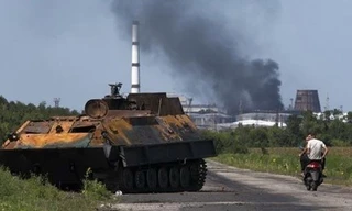 Cảnh sát quốc tế từ chối đến hiện trường MH17 rơi vì giao tranh ác liệt