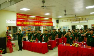 Lễ chào cờ tại hội Chi đoàn đồn biên phòng Trịnh Tường nhiệm vụ 2019 – 2022. 