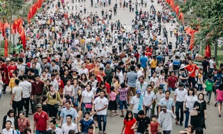 Gần 2 triệu người đổ về dâng hương, đền Hùng quá tải. Ảnh: Minh Nhân