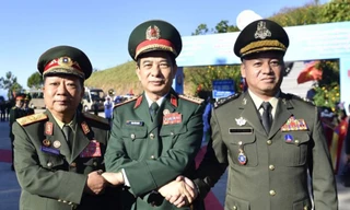 Giao lưu hữu nghị quốc phòng biên giới Việt Nam-Lào-Campuchia lần thứ nhất