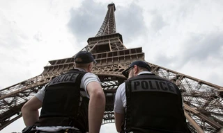 Khu vực tháp Eiffel ở thủ đô Paris của Pháp. (Ảnh: AP)