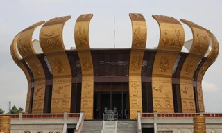 Đường vào Đền thờ Vua Hùng bị nứt, lún: Cần Thơ yêu cầu khắc phục trước ngày Giỗ tổ