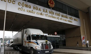 Mở hoàn toàn cửa khẩu biên giới Việt - Trung tại Lào Cai từ ngày 8/1
