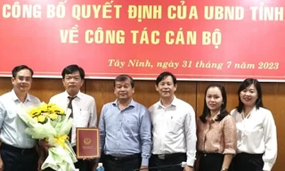 UBND tỉnh Tây Ninh điều động, bổ nhiệm nhiều cán bộ chủ chốt 