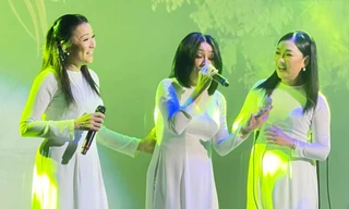 'Giọng ca vàng' một thời tái ngộ 