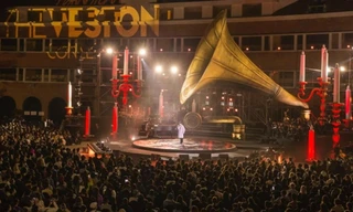 Hàng nghìn khán giả đổ về Đà Lạt trong hai đêm diễn của Hà Anh Tuấn 