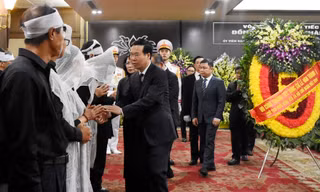 Tiễn biệt Phó Thủ tướng Lê Văn Thành