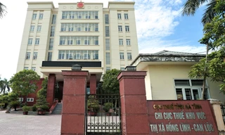 Sẽ giáng chức lãnh đạo chi cục thuế để cán bộ vi phạm