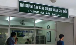 'Nhân bản' giấy khám sức khỏe trong ...10 giây