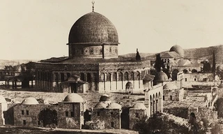 Choáng váng với bộ ảnh cổ có giá 31 tỉ đồng