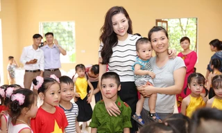 Kỳ Duyên tặng lớp học tình thương cho 100 em nhỏ Tuyên Quang