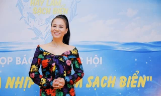 Thu Minh kêu gọi fans xuống biển Cần Giờ để nhặt rác