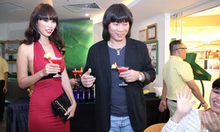 Siêu mẫu Hà Anh và bố.