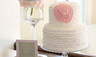 Ngây ngất với bánh cưới