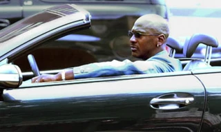 Bentley của huyền thoại Michael Jordan được bán