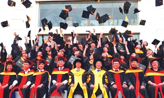 Thêm trí thức để cống hiến cho đất nước - Ảnh: P.V