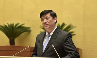 Quyền Bộ trưởng Y tế Nguyễn Thanh Long tại diễn đàn Quốc hội ảnh: Như Ý