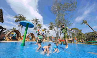  Du lịch nghỉ dưỡng biển vẫn chiếm ưu thếẢnh: KỲ SƠN