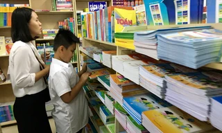 SGK là sản phẩm hàng hóa đặc biệt, do vậy Nhà nước vẫn phải có trách nhiệm quản lý chặt chẽ Ảnh : Như Ý 