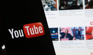 Trào lưu kiếm tiền trên YouTube bằng video phản cảm