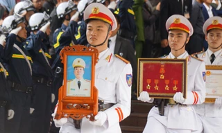 Tiễn biệt 3 liệt sĩ công an hy sinh ở Đồng Tâm