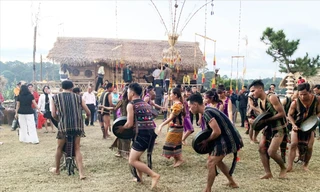 Ngôi nhà sàn của bà Nga 