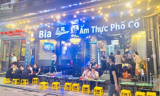 Sau giãn cách, phố Tây Tạ Hiện vẫn đìu hiu 