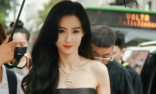 Trương Bá Chi giữa thông tin sinh con thứ 4