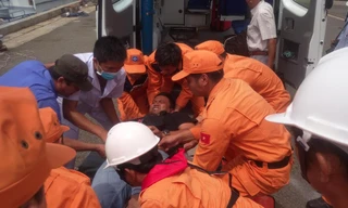 Cứu thuỷ thủ Indonesia nghi vỡ ruột thừa trên biển