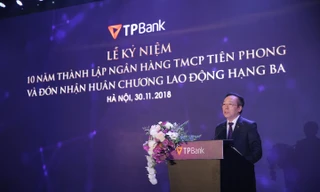 Ông Đỗ Minh Phú trong sự kiện Kỷ niệm 10 năm thành lập TPBank và đón nhận Huân chương Lao động Hạng Ba