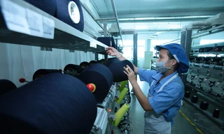 DN Dệt may gặp khó khăn mùa dịch Covid-19. Ảnh: Nhật Minh 