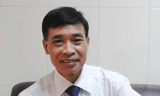 PGS-TS Phạm Văn Tình, Tổng thư ký Hội Ngôn ngữ học Việt Nam cho rằng: Vấn đề xưng hô trong nhà trường cần có một cuộc khảo sát chung trong xã hội, từ học sinh, giáo viên, phụ huynh. Ảnh:Internet