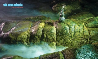 Đốt nén trầm hương ngày đại lễ 30/4, suy ngẫm về vận hội đất nước