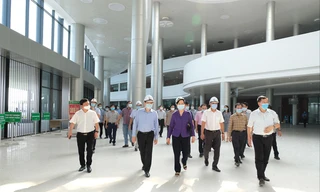 Quyền Bộ trưởng Bộ Y tế thăm cơ sở 2 BV Bạch Mai và Việt Đức tại Hà Nam