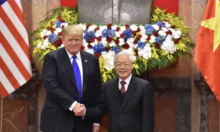 Tổng Bí thư, Chủ tịch nước Nguyễn Phú Trọng tiếp Tổng thống Mỹ Donald Trump hồi tháng 2/2019. Ảnh: VGP