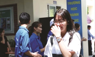 Dù chưa lọc ảo nhưng nhiều thí sinh đã biết mình trúng tuyển ĐH 2019.Ảnh: Nghiêm Huê