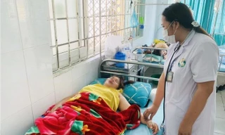 Đi ăn tiệc cưới, 36 người bị ngộ độc thực phẩm