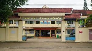 Hàng chục người dân ở Buôn Đôn nhập viện sau khi ăn tiệc cưới